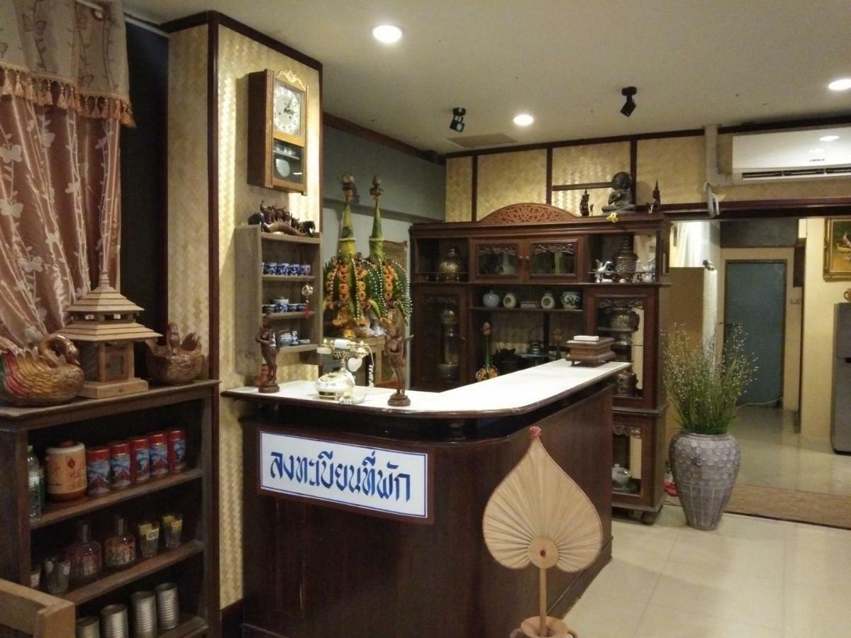 Ruan Ben Ja Don Mueang,Bangkok Hostel Exteriör bild