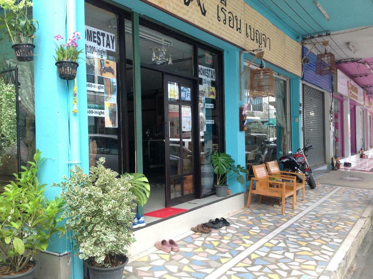 Ruan Ben Ja Don Mueang,Bangkok Hostel Exteriör bild
