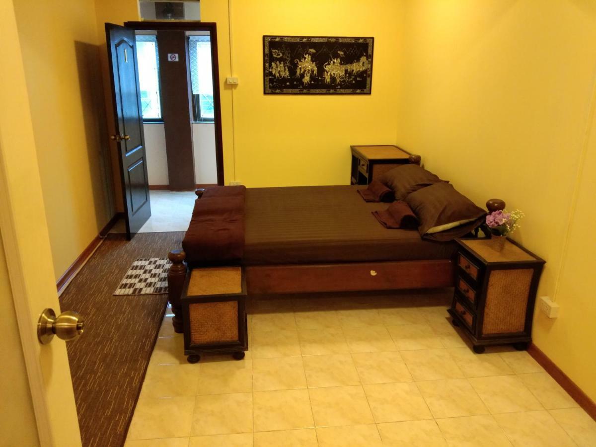 Ruan Ben Ja Don Mueang,Bangkok Hostel Exteriör bild